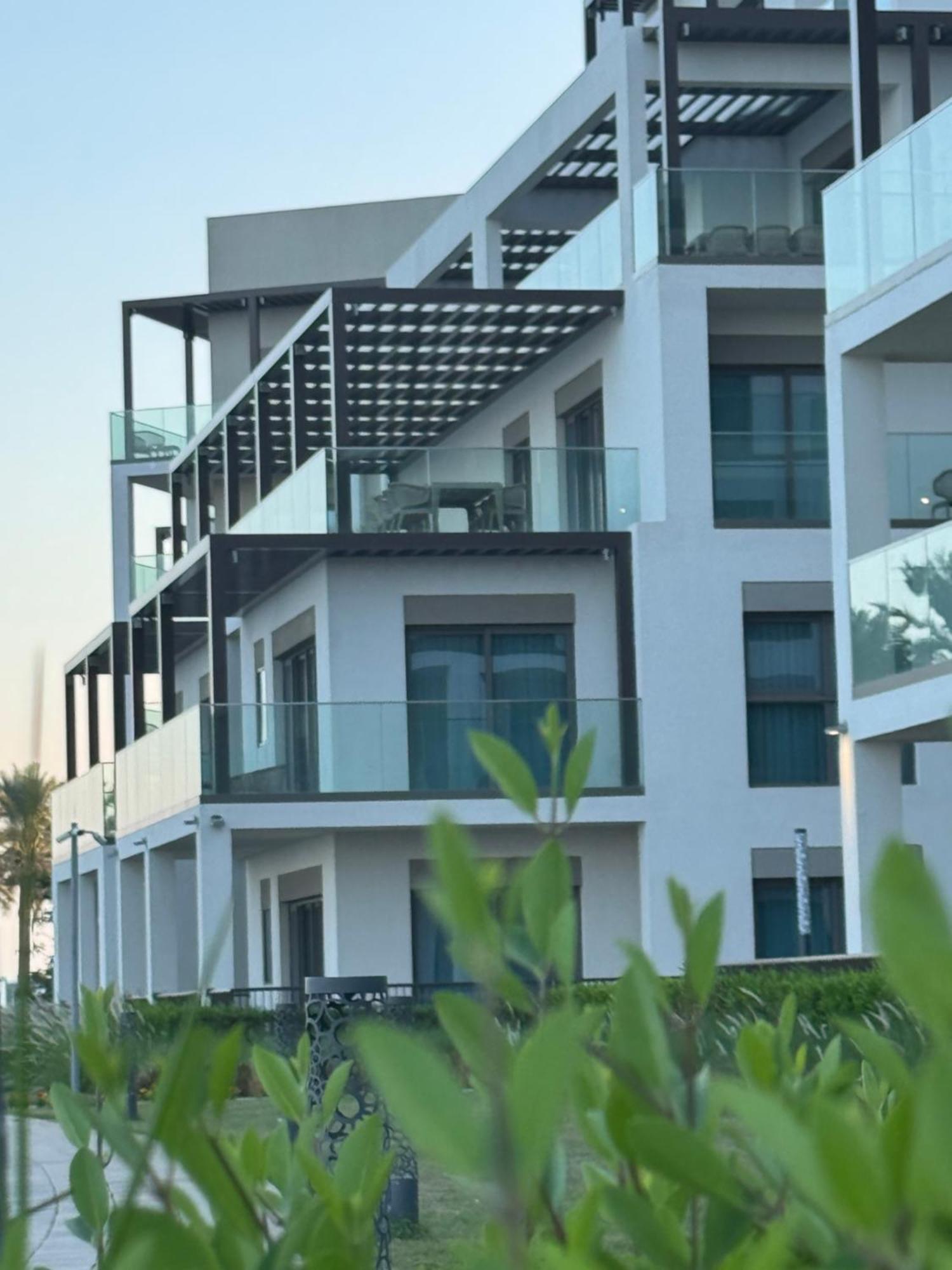 Au 79 Code - Address Fujairah - *