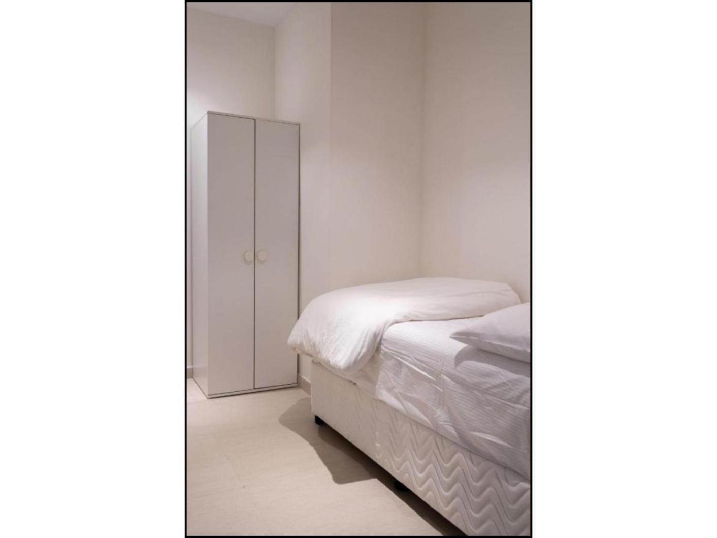 Au 79 Code - Address Fujairah - Apartment Sharm